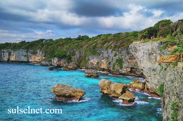 Tebing Apparalang Di Sulawesi Selatan