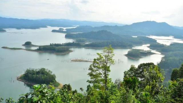 Pesona Wisata Alam Puncak Kompe: Surga Tersembunyi di Riau